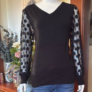 NWT papillon size XS Black Polka Dot Sleeve Women's Top